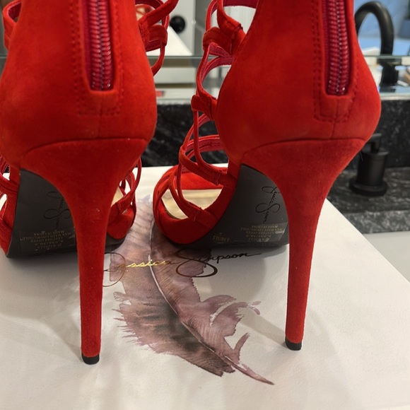 Jessica Simpson Razella - Picture 3 of 10